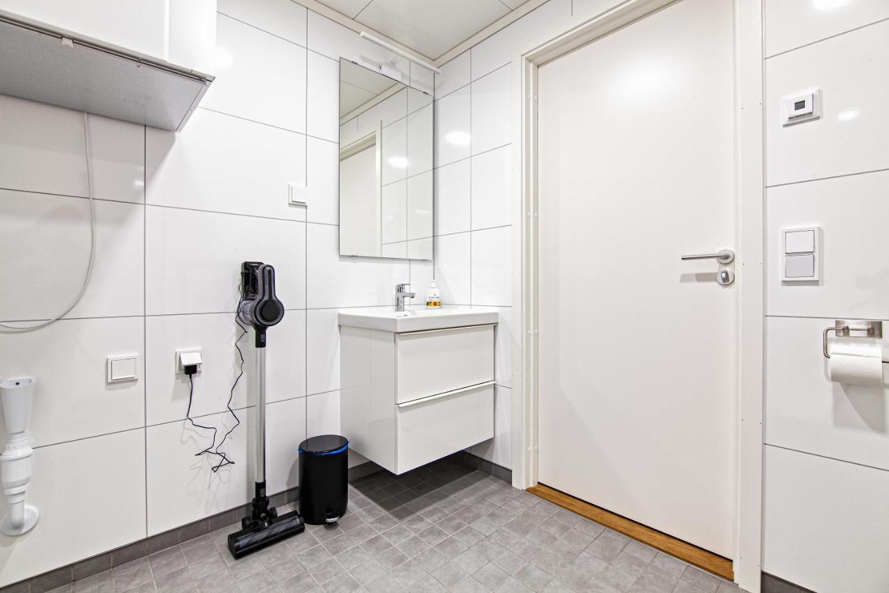 Stylish And Serviced Studio Apartment In Lofoten Svolvær Dış mekan fotoğraf